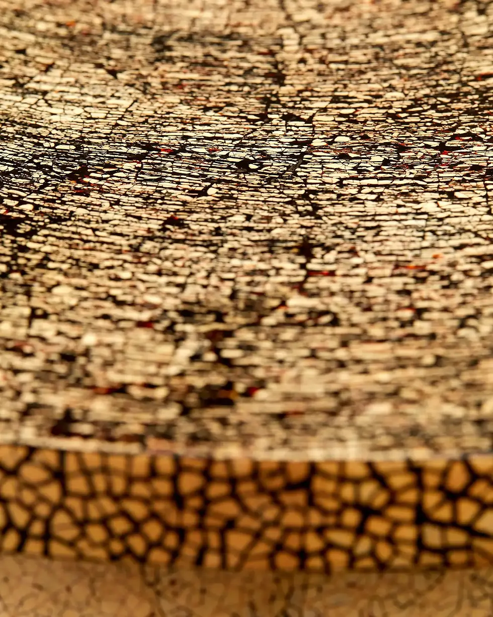 Miniature : Colonne en laque de coquille d'œuf, bois laqué, vers 2000, France