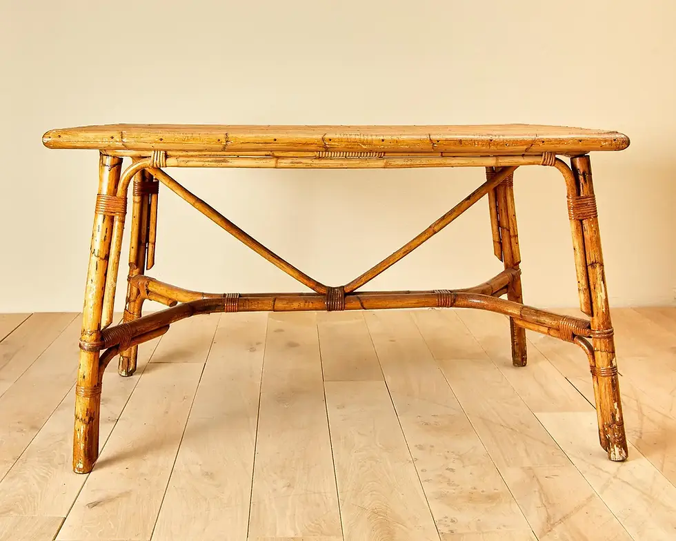 Miniature : Audoux Minet, ensemble de quatre chaises et table, bambou, circa 1970, France
