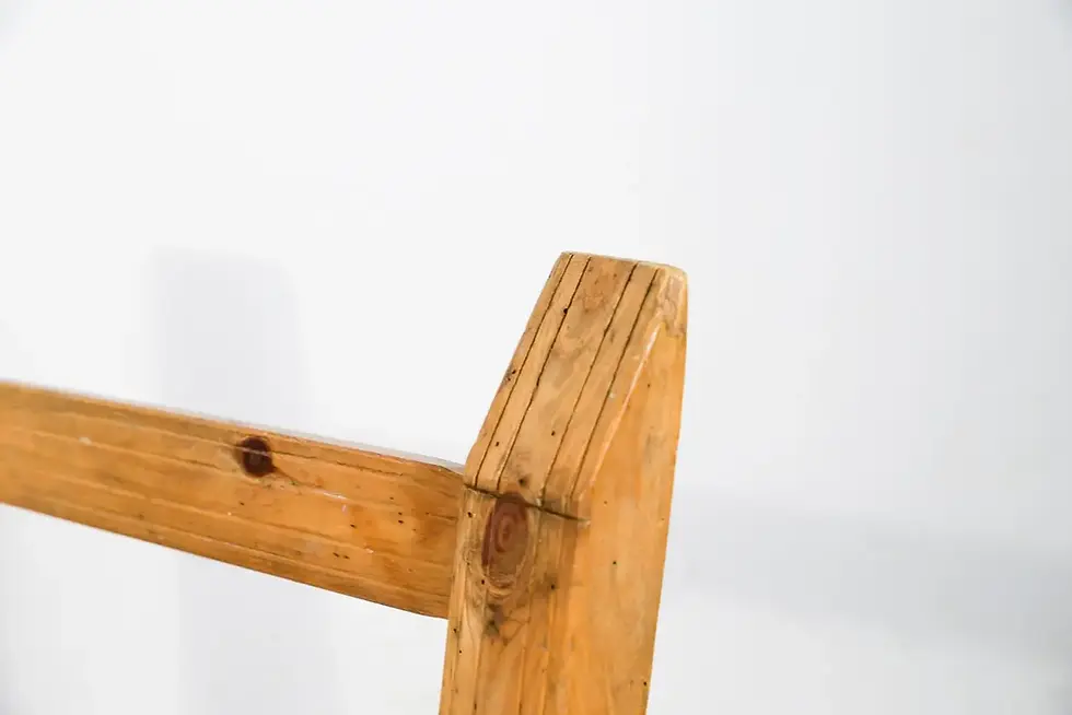 Miniature : Dans le style de Charlotte Perriand, Paire de chaises en paille, vers 1960