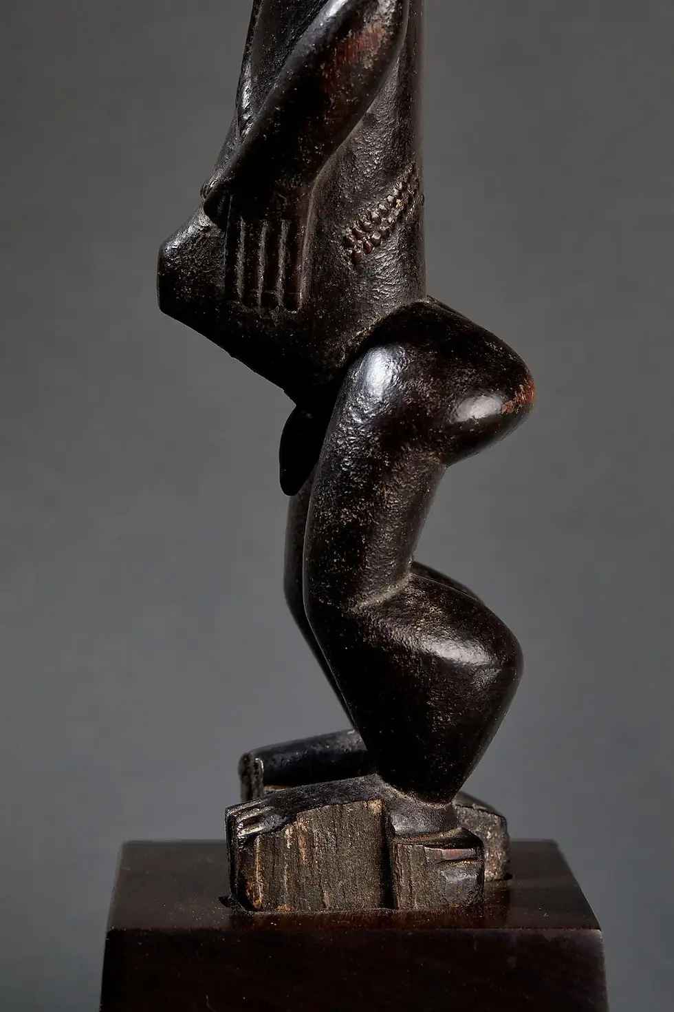 Miniature : Statue Baoulé, bois sculpté, vers 1920-1930, Côte d'Ivoire, Afrique