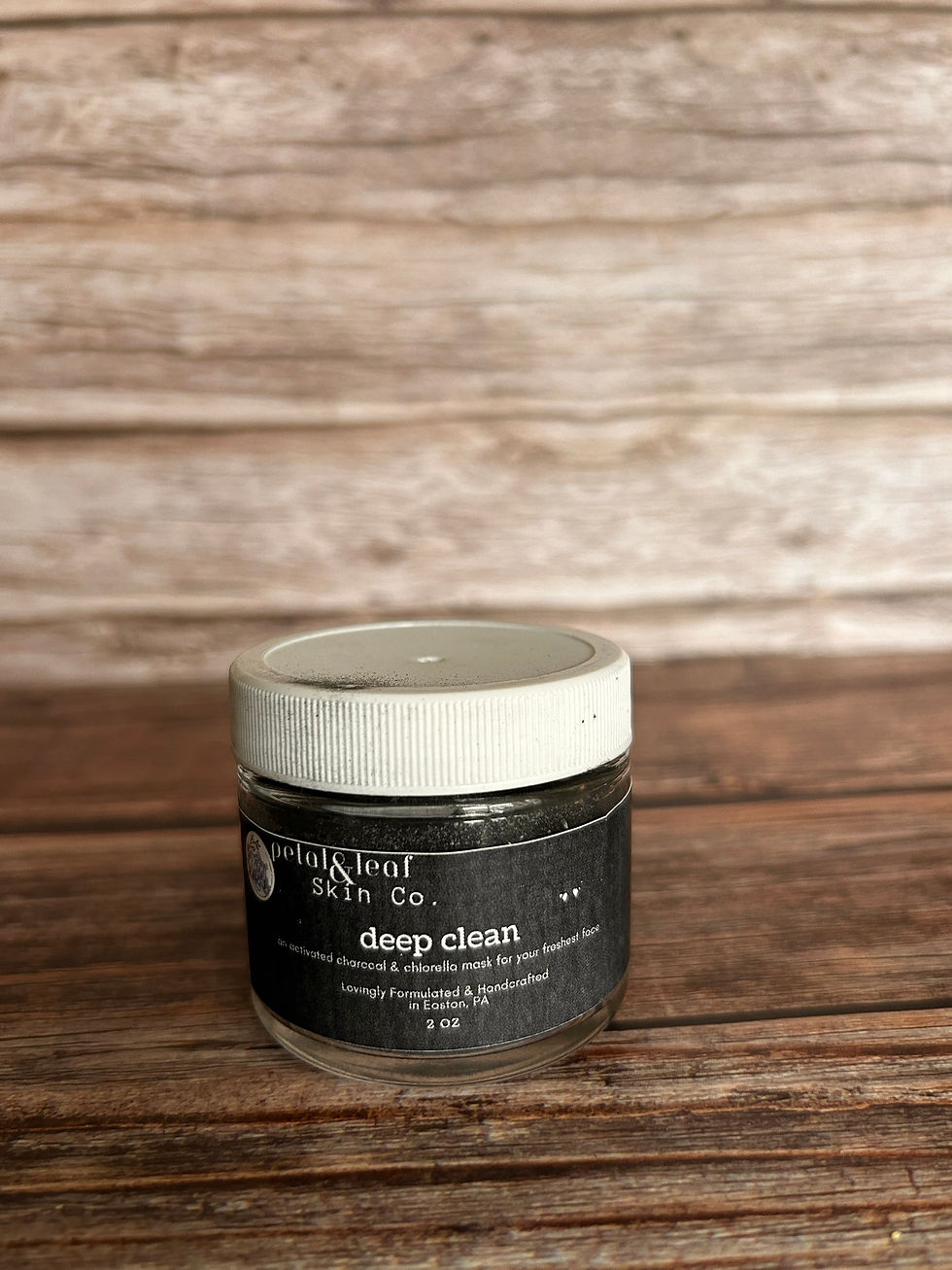 Thumbnail: deep clean clay face mask