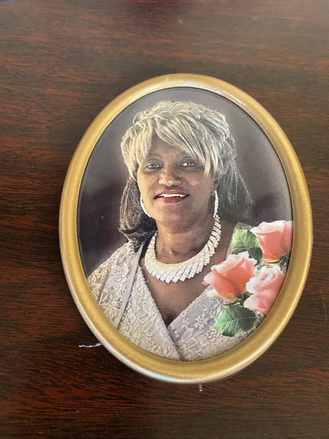 J&M Memorials Porcelain Pictures