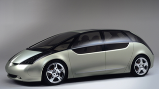 2001 Mitsubishi Space Liner Concept