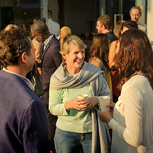 diversity-friends-meeting-community-discussion-con-2021-08-27-00-04-40-utc-1.jpg
