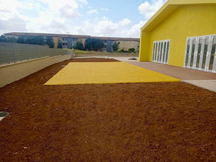 Porto Torres: area giochi scolastica con gomma colata antitrauma in EPDM