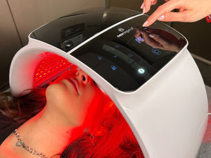 Perché scegliere la LED Light Therapy nei trattamenti viso e corpo