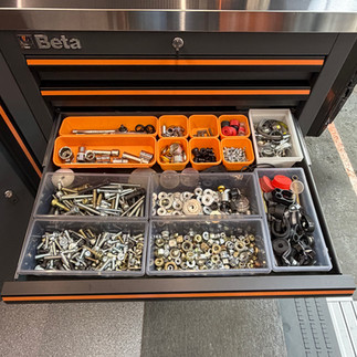 TKS Racelab presenta la nuova officina mobile: performance e organizzazione al massimo livello