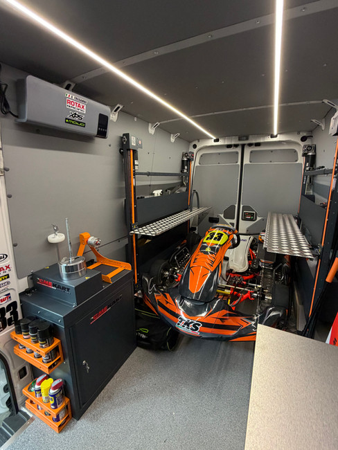 TKS Racelab presenta la nuova officina mobile: performance e organizzazione al massimo livello