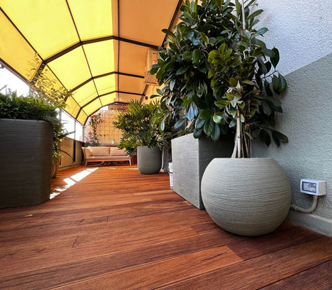 Aggiornamento progetto: la terrazza in Teak di Cagliari ora completata