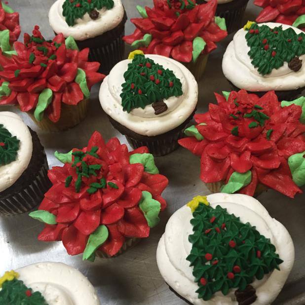 Christmas cupcakes