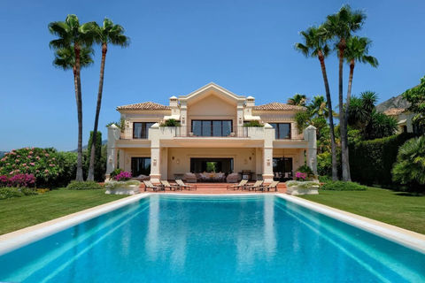 (REF 0790ES) TRADITIONAL VILLA IN MARBELLA, SPAIN