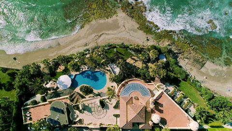 (REF 0918ES) AN AMAZING BEACH ESTATE EAST OF MARBELLA, SPAIN.