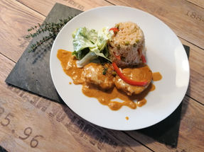 Tomatenreis mit Filet in Metaxasoße, wie beim Griechen....