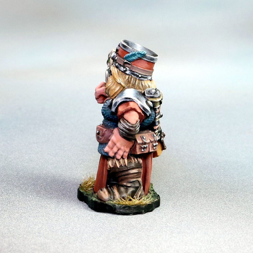 Thumbnail: Female Dwarven Tinkerer - Nasla Mystra (Resin)