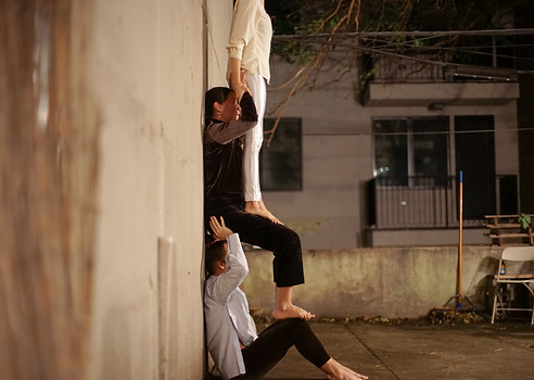 Kathleen_Clark_Choreographer_Dancer_Artist_MERDE_Brooklyn