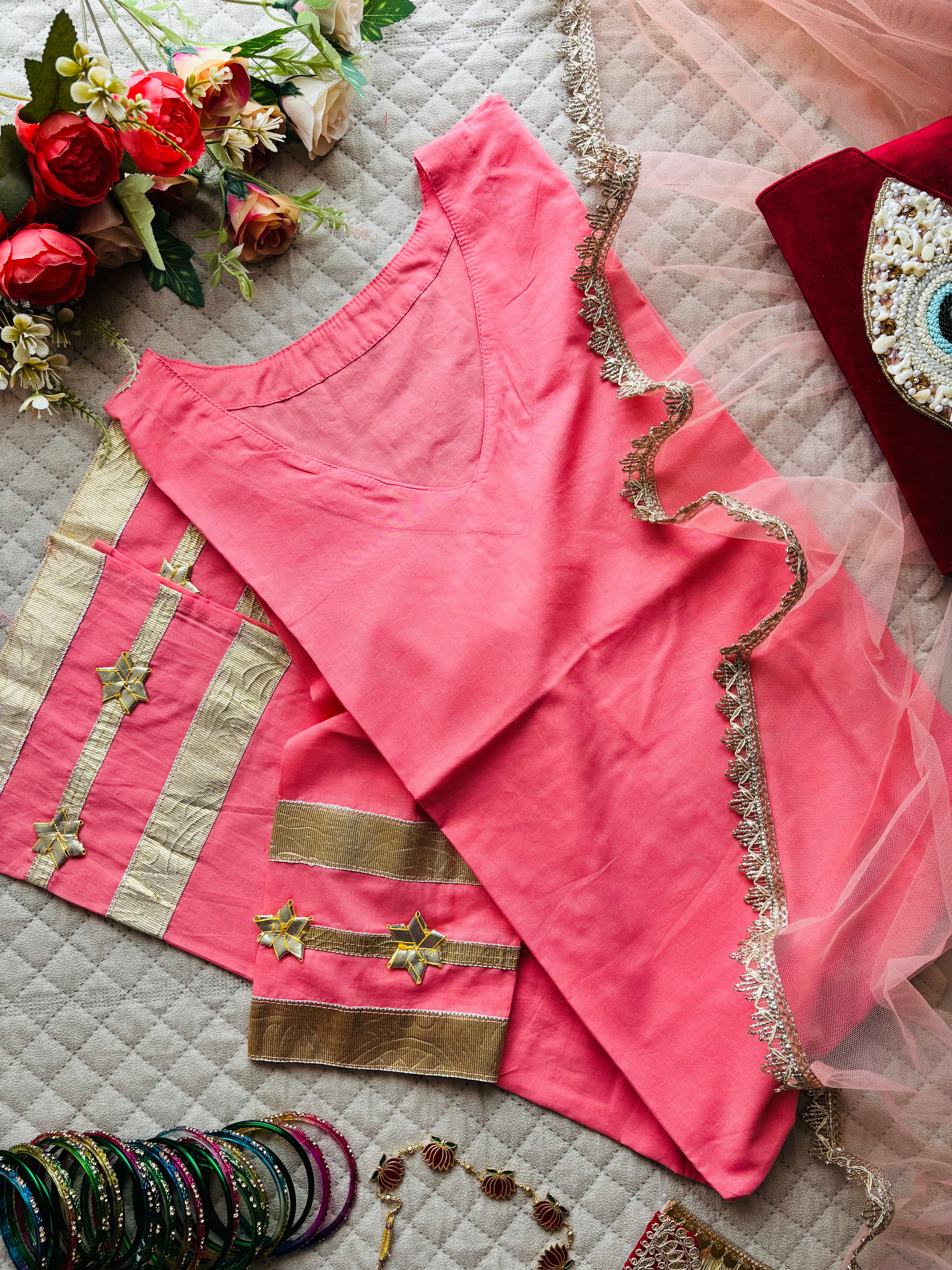 Vaar Tyohaar- Baby pink sunehri kurta set