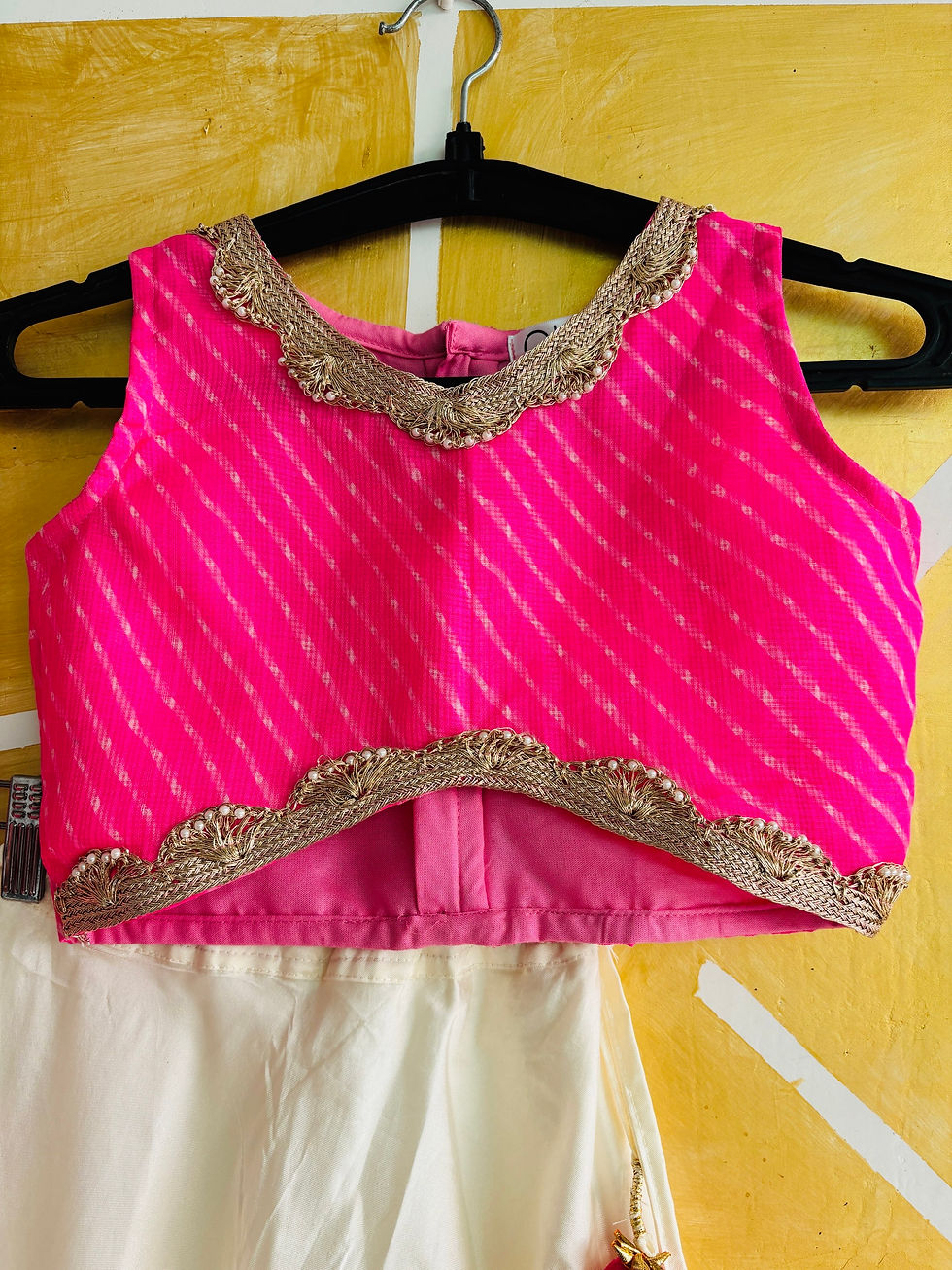 Thumbnail: Mini Ghagra Set - white pink (CH Mini)