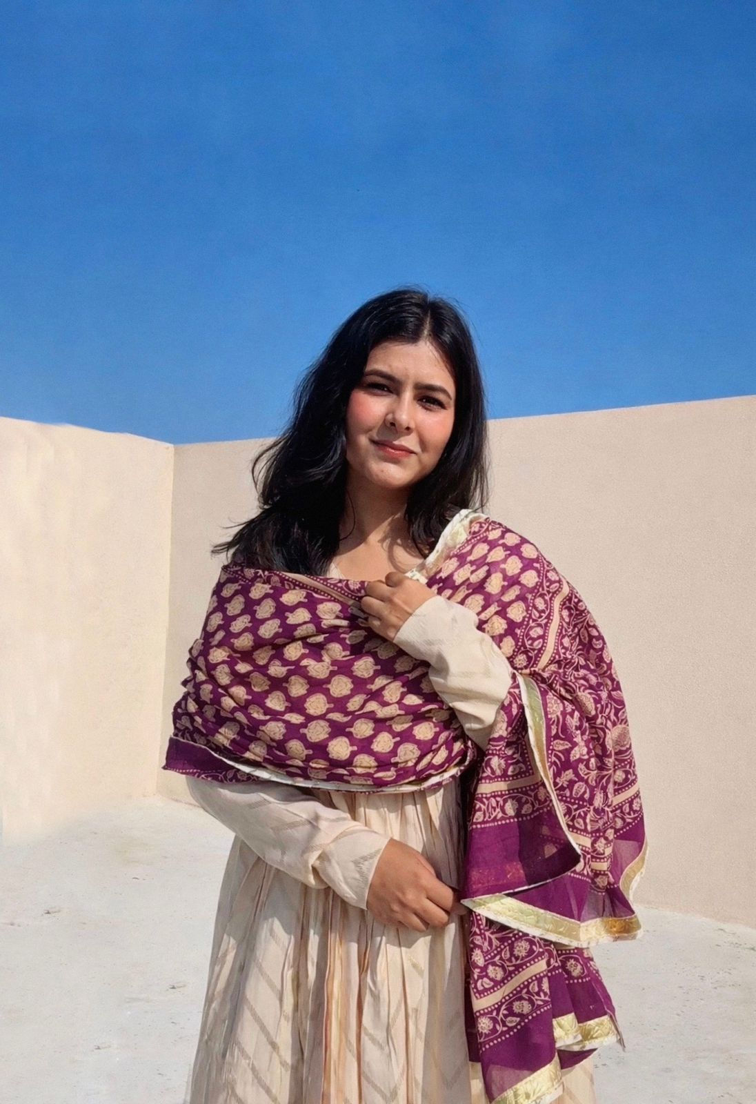 Kinnari-Cream soft Banarasi set