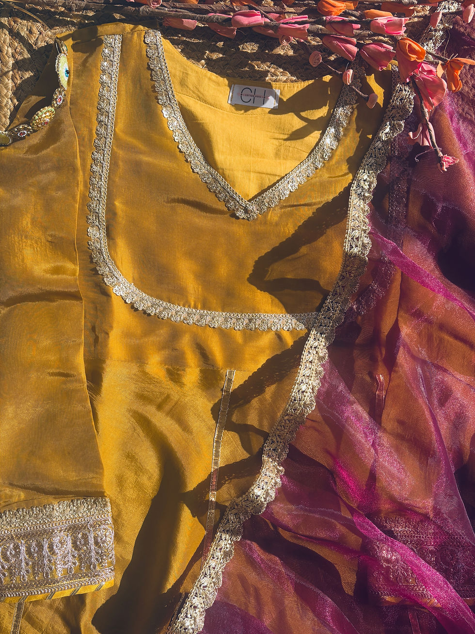 Thumbnail: HOB edit - Gold silk set