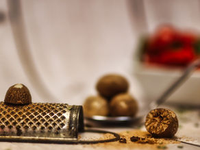 סדרת כתבות - תבליני חורף אגוז מוסקט - Nutmeg - קטן אך עוצמתי...