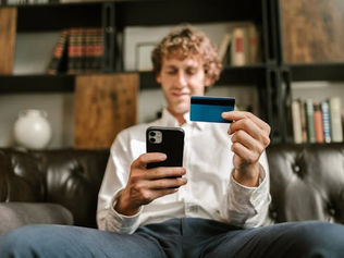 The New Psychology of Buying: How Social Commerce Rewires Consumer Behaviour