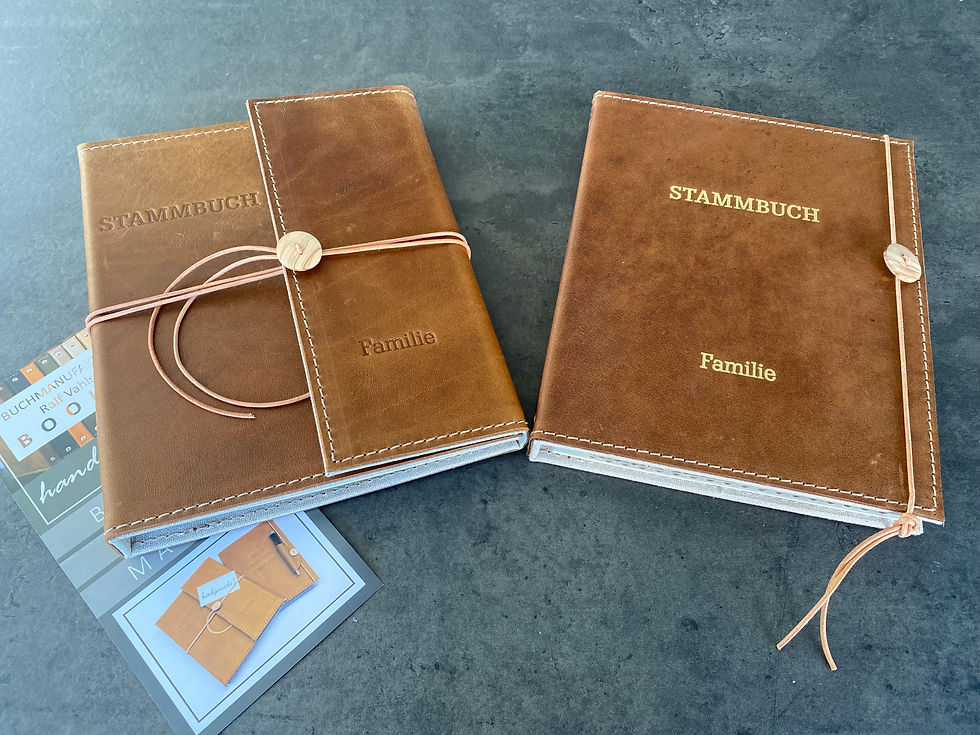 Miniaturbild: Stammbuch, Ledereinband Prestige