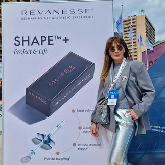 Dr. Karolina Vaclavek