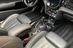Mini cooper detailing int