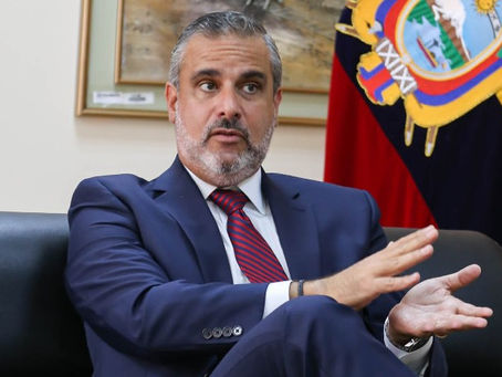 Banecuador no puede perdonar más deudas porque significaría su liquidación, asegura gerente