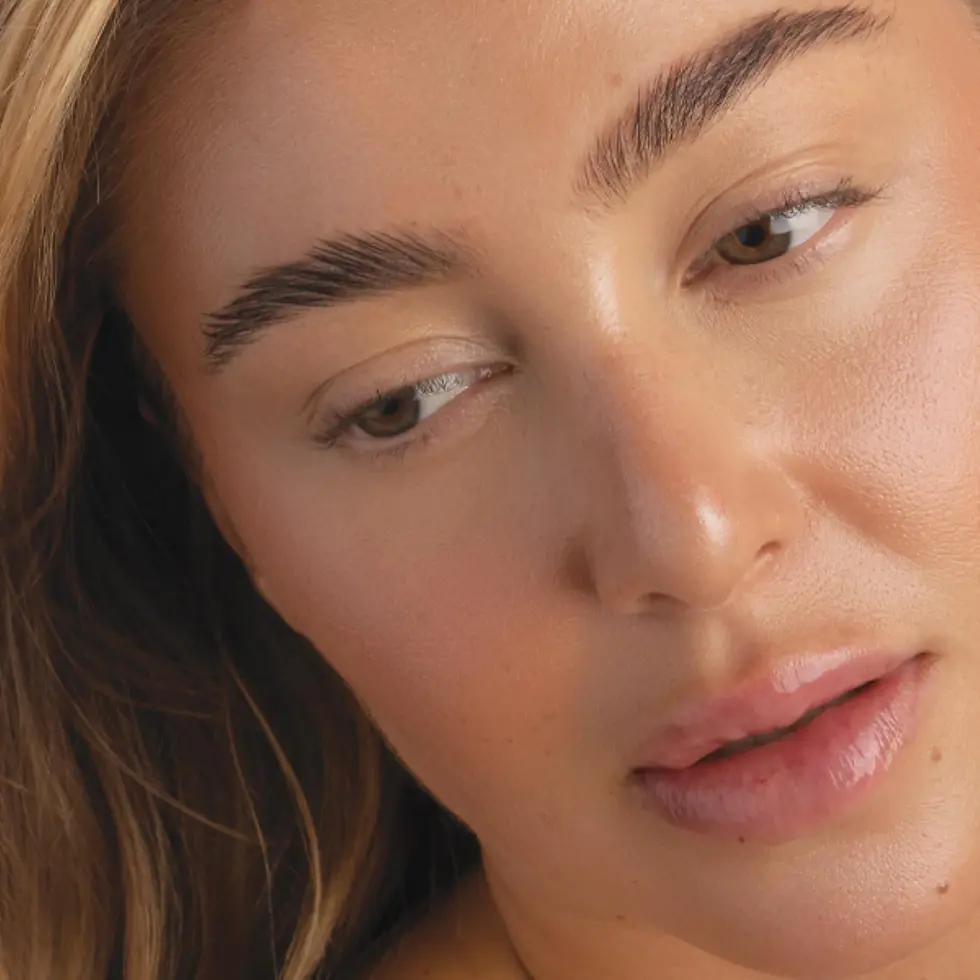 الصورة المصغرة: VFX Pro Liquid Concealer 01 - Concealer 02