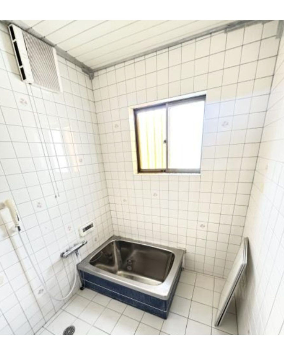 4LDK House in Sakurai City, Nara bathroom
