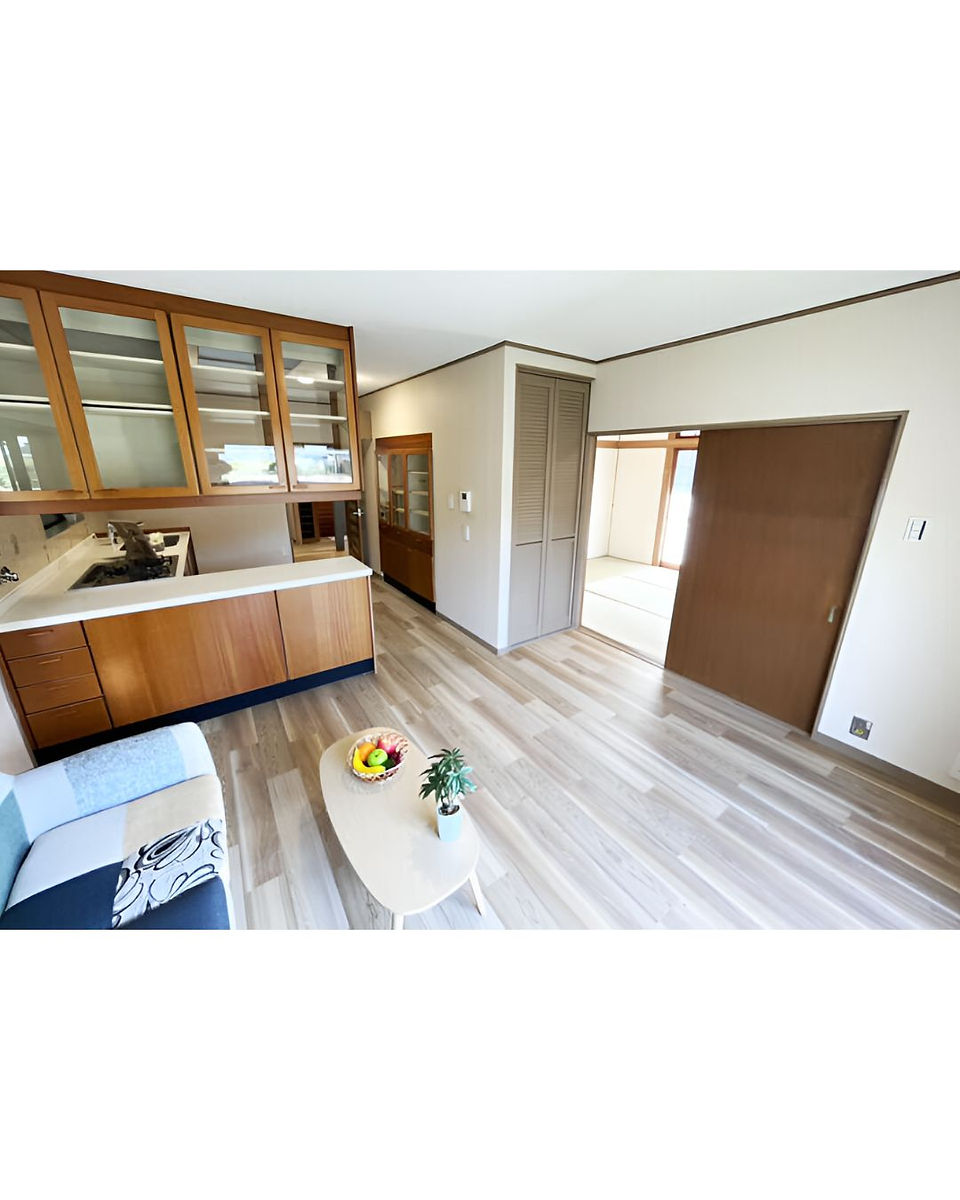 5LDK House in Nishinomiya City, Hyogo living room
