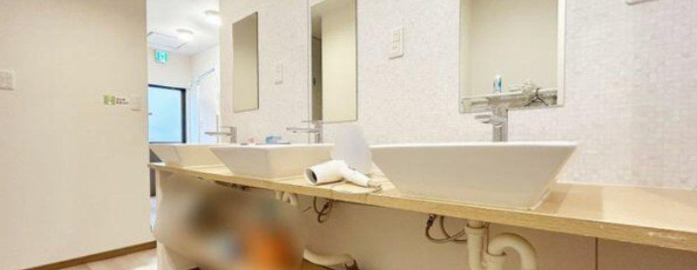 5LDK House in Osaka City, Osaka washroom