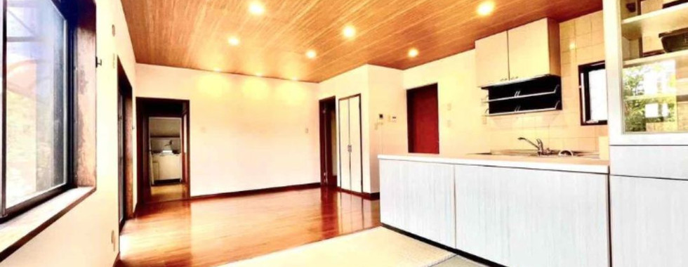 8LDK House in Kobe City, Hyogo living room