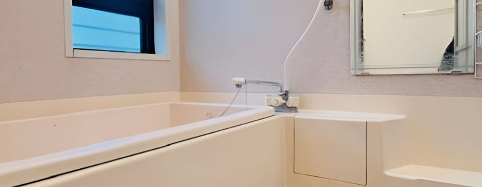 2LDK House in Kitakatsuragi, Nara bathroom