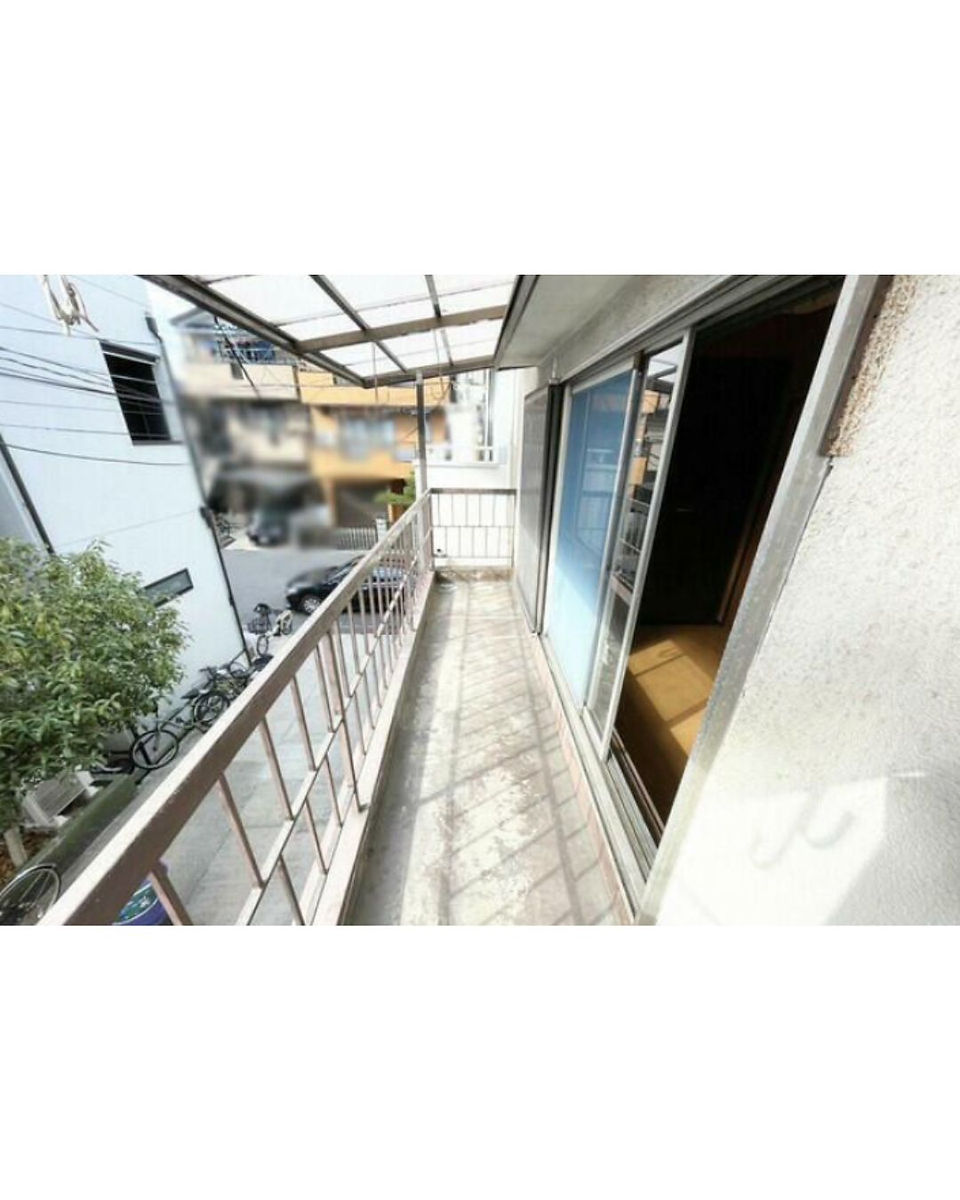 3SDK House in Osaka City, Osaka balcony