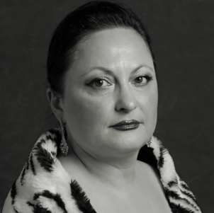 Manana Iordanishvili / Манана Джорданишвили (Sopran / сопрано)