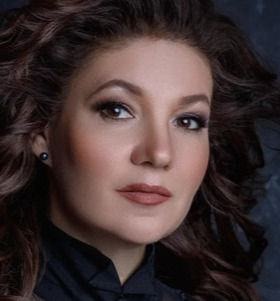 Oksana Shilova / ОКСАНА ШИЛОВА (Sopran / сопрано)