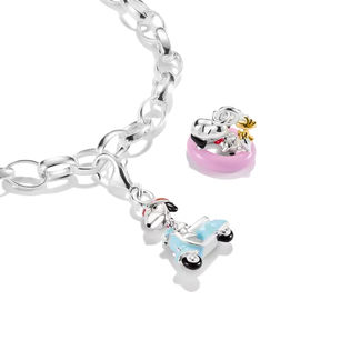 Thomas Sabo
Peanuts™ Charm Snoopy auf Motorroller Anhänger