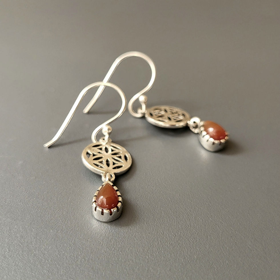 Miniature : Boucles d'oreilles goutte en cornaline et fleur de vie argent 925‰