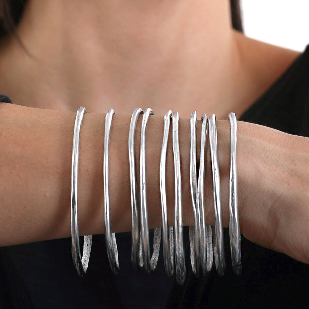 Set de 10 joncs en Aluminium 100% recyclé.