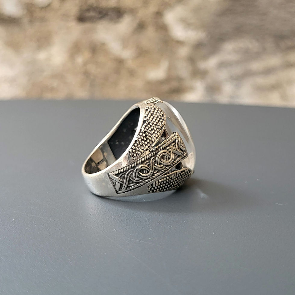 Miniatura: Bague en cristal de roche ovale poli et argent 925‰/vue arrière gauche