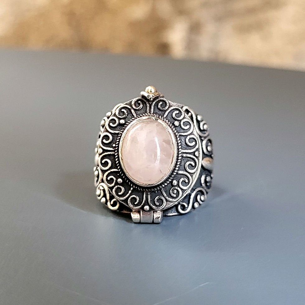 Bague boite en quartz rose et argent 925‰