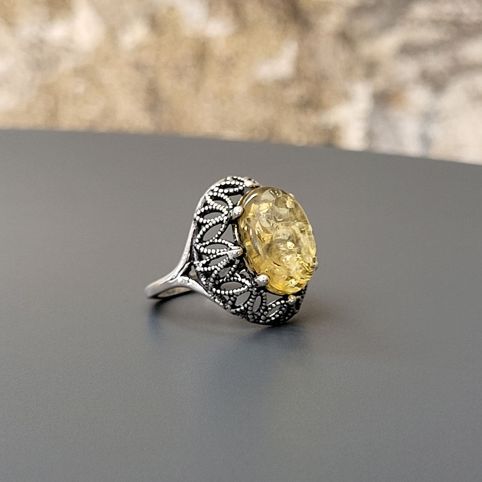 Thumbnail: Bague en ambre jaune clair et argent 925‰