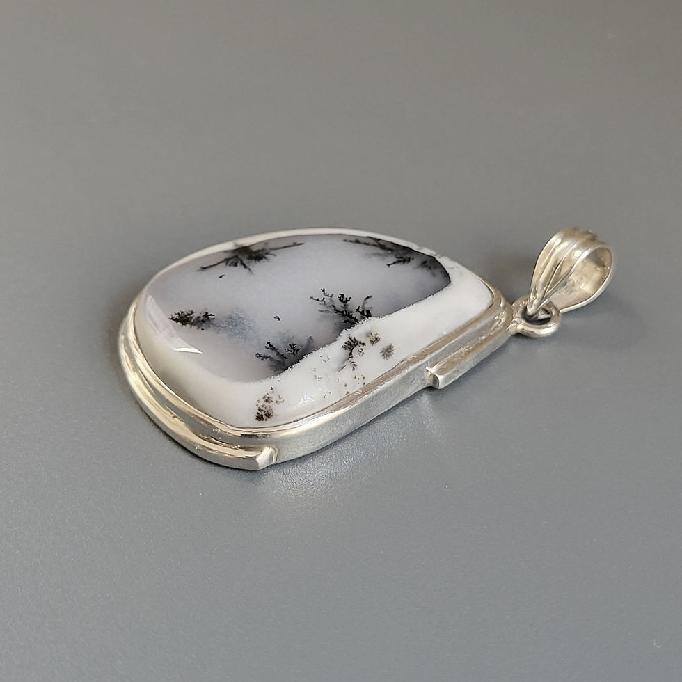 Miniature : Pendentif merlinite et argent 925‰