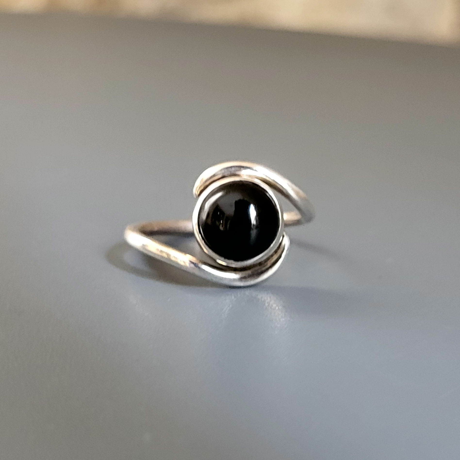 Bague onyx noir rond et argent massif 925‰