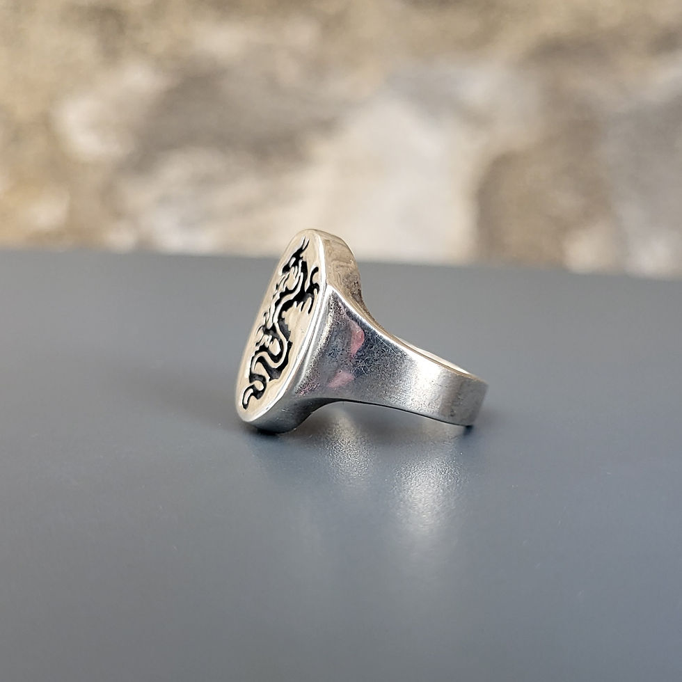 Thumbnail: Bague dragon incisé en argent 925‰/vue profil gauche