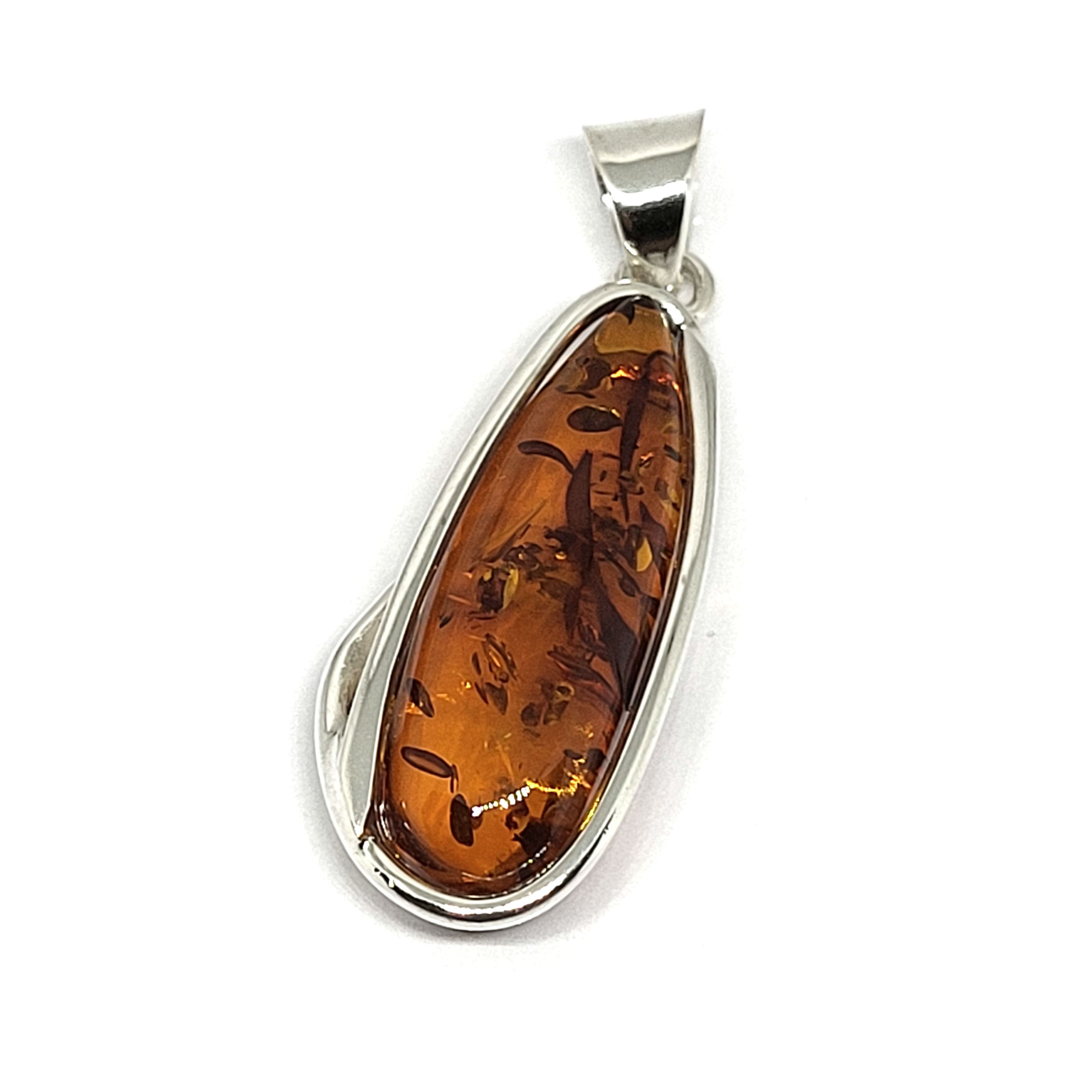 Pendentif en ambre miel foncé et argent 925‰