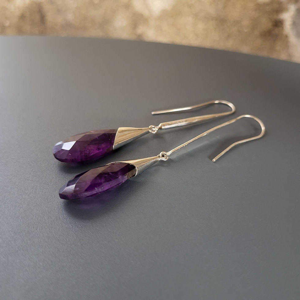 Miniature : Boucles d'oreilles très longues en améthyste et argent 925‰ poli.