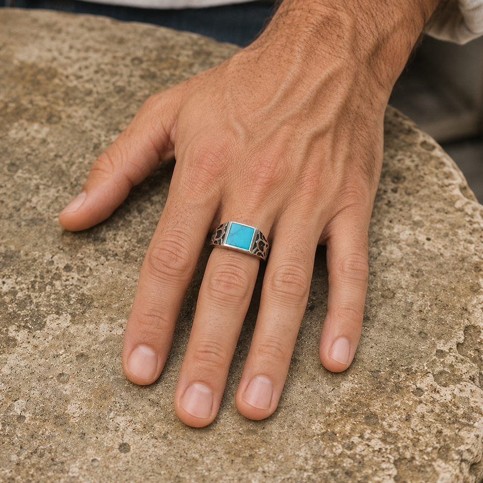 Chevalière turquoise carrée et argent 925‰/homme/vue sur main